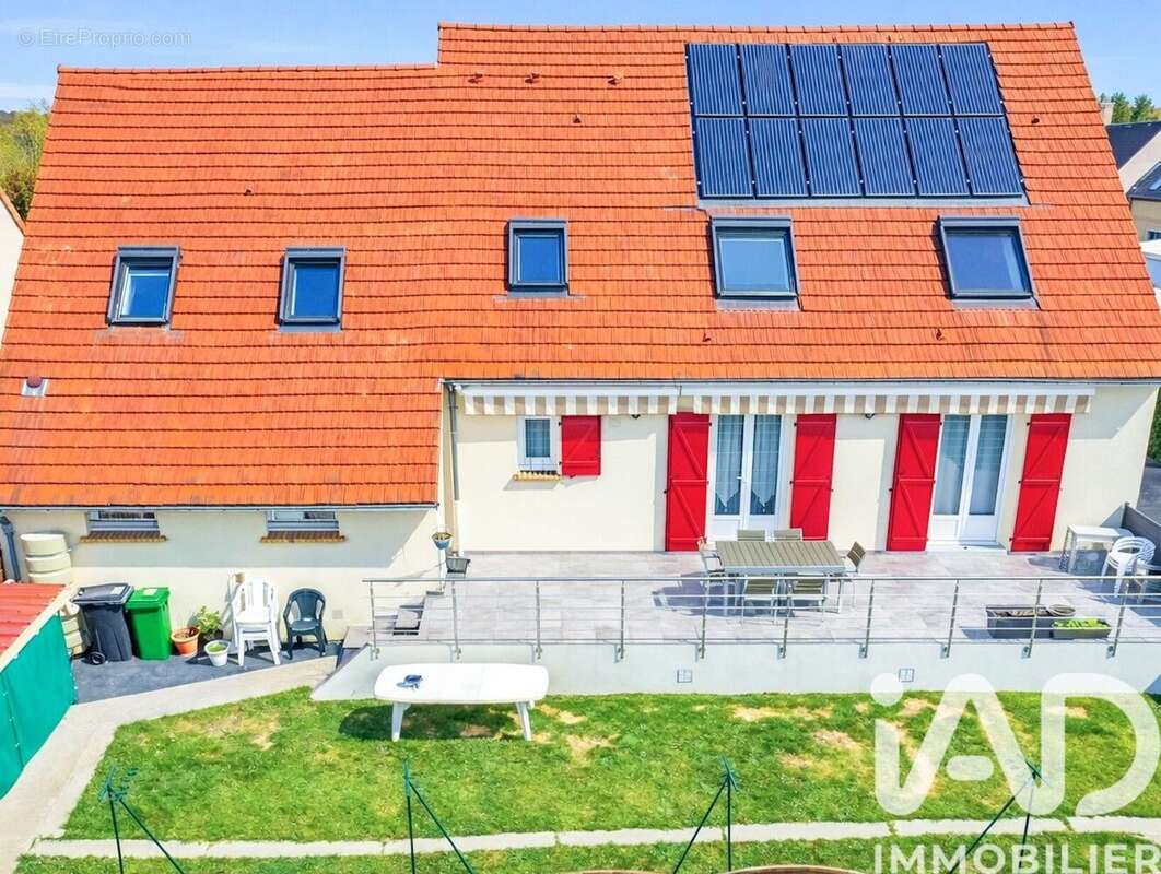 Maison 161 m² à Le Mans  - photo 2