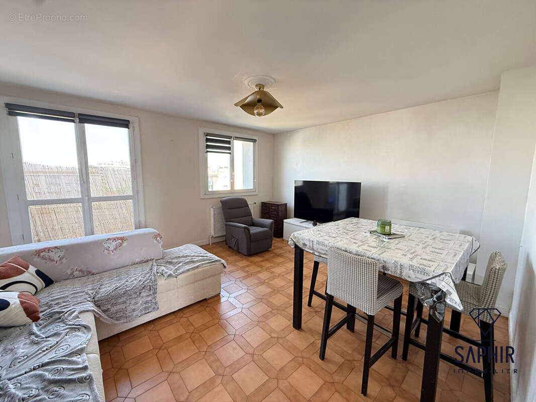 Appartement à COLOMIERS