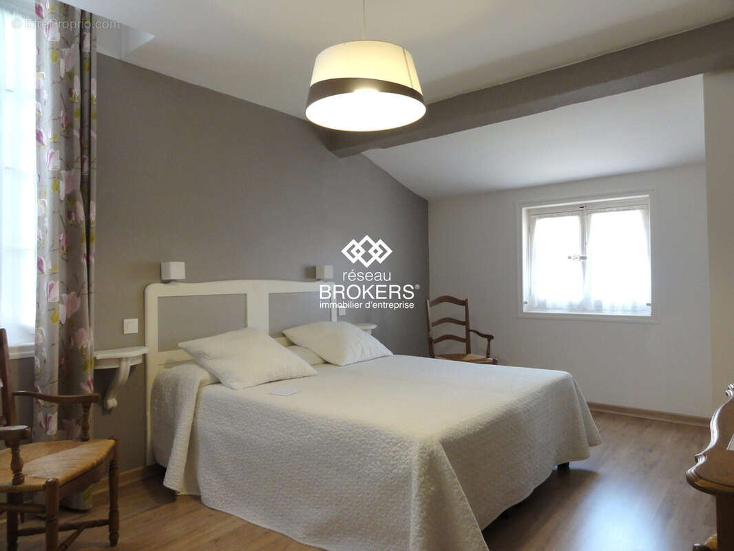 Commerce à TARASCON