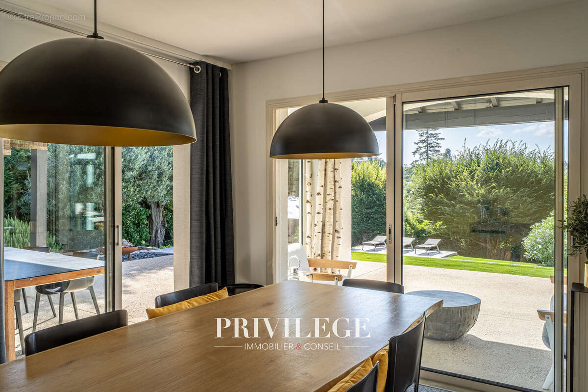 Maison à SAINT-DIDIER-AU-MONT-D&#039;OR