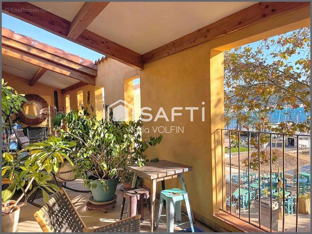 Photo 3 - Appartement à SAINT-CYR-SUR-MER