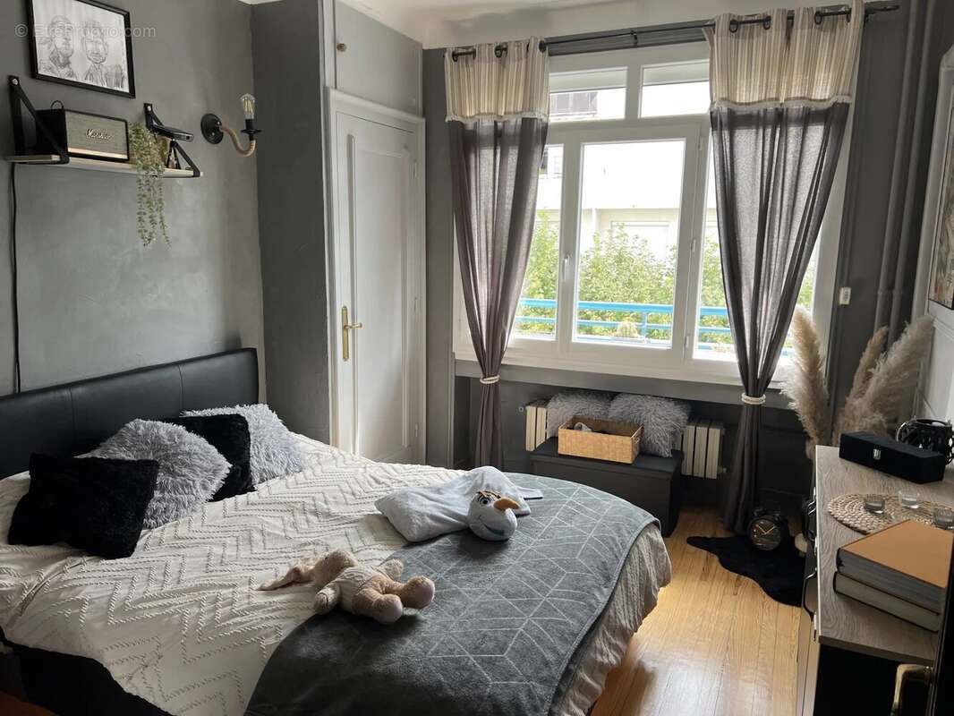 Très bel appartement place Foch - photo 8