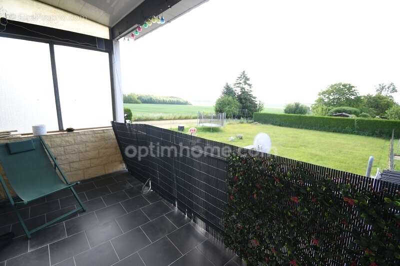 Appartement à AUDUN-LE-ROMAN