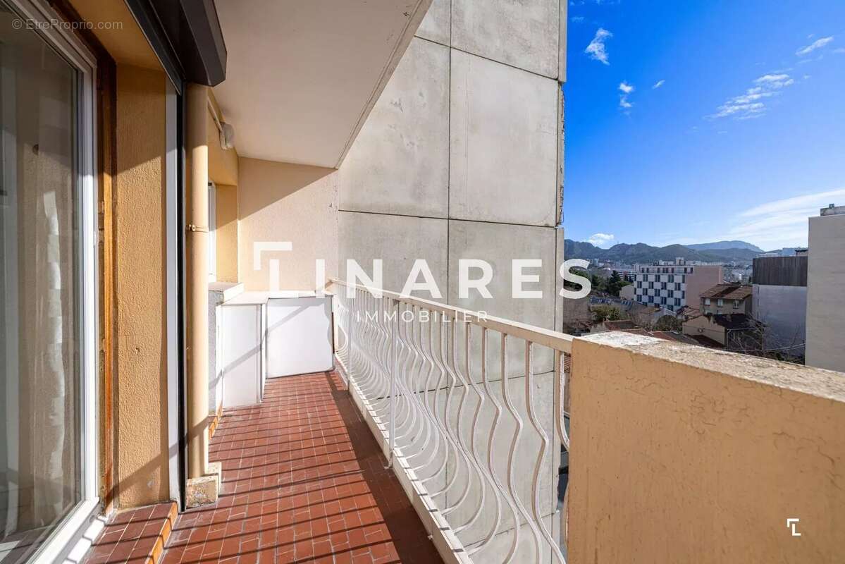 Appartement à MARSEILLE-10E