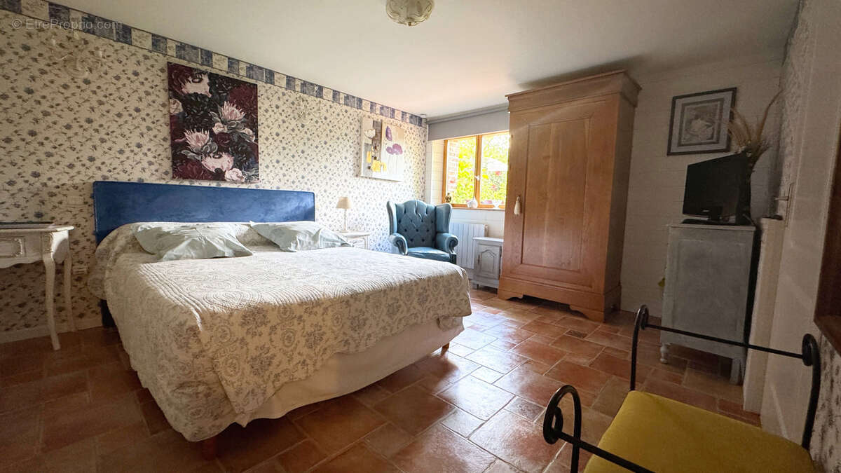 Maison à LA LANDE-SAINT-LEGER