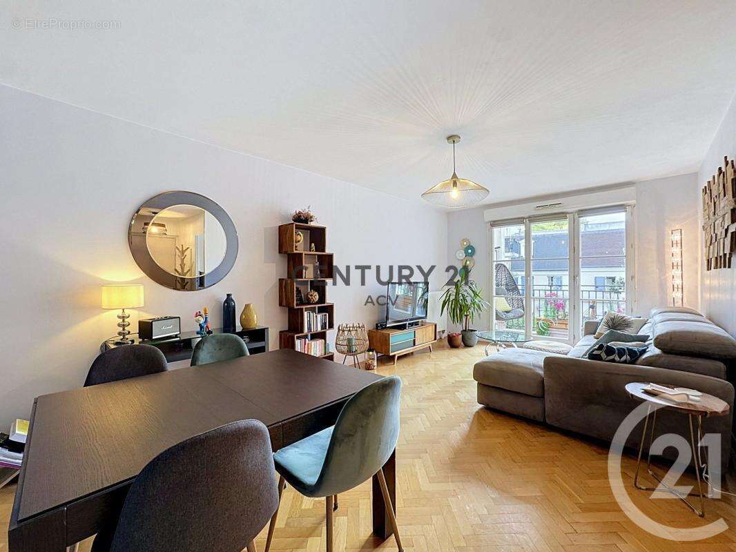Appartement à MAISONS-ALFORT