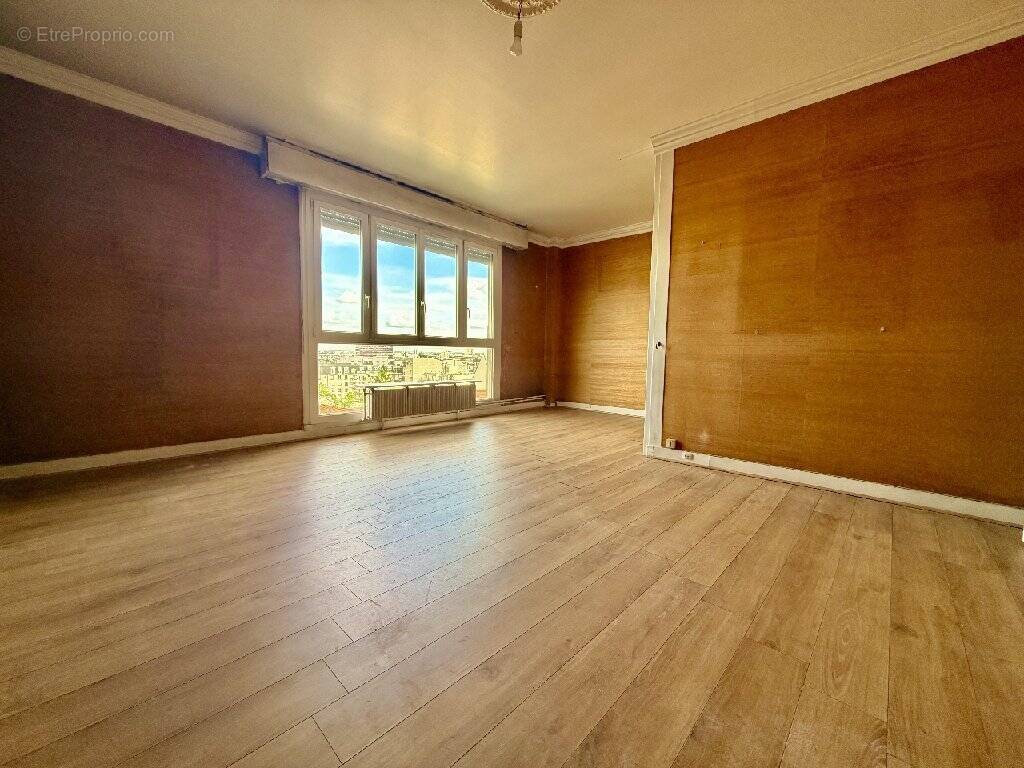 Appartement à ROSNY-SOUS-BOIS