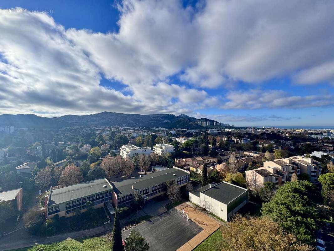 Appartement à MARSEILLE-9E