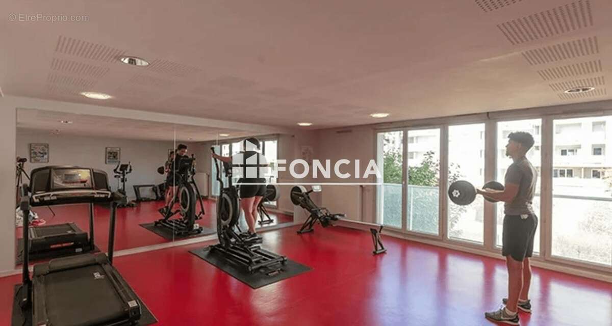 Appartement à BRON