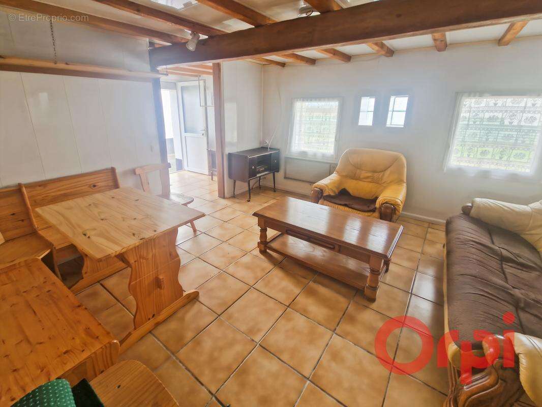 Maison à LURCY-LEVIS
