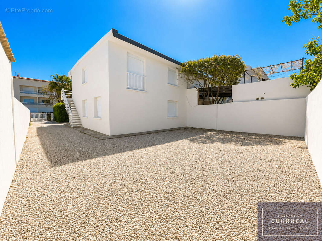 Palavas-les-flots   f4 vue mer, balcon et double parking - photo 6