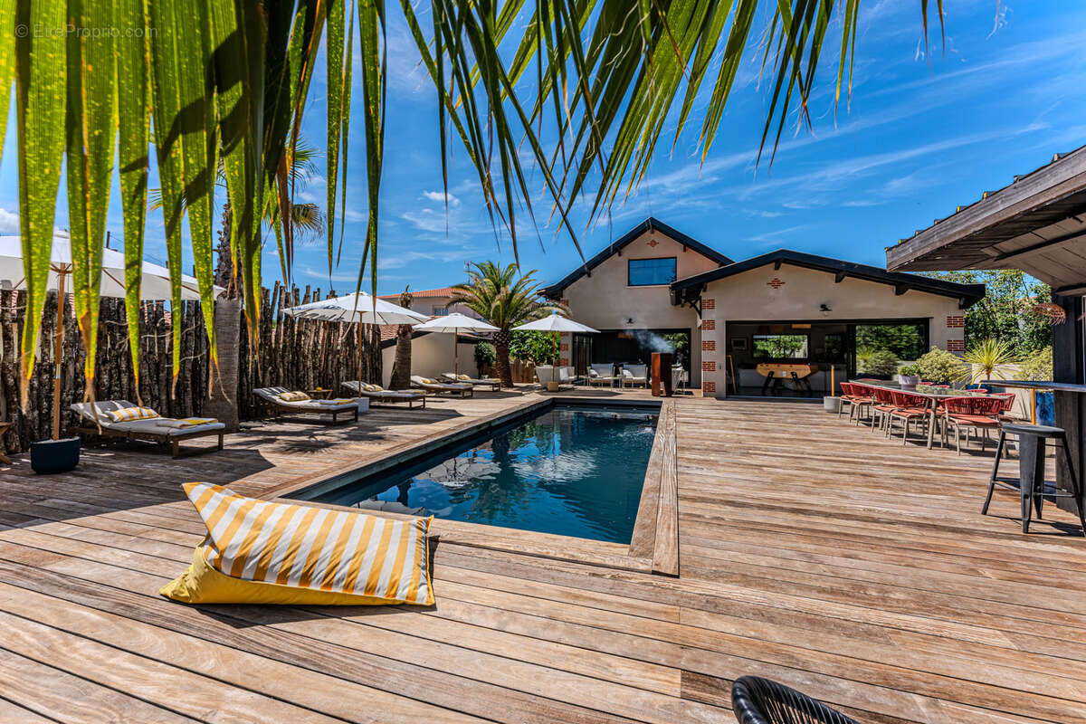 Maison à GUJAN-MESTRAS