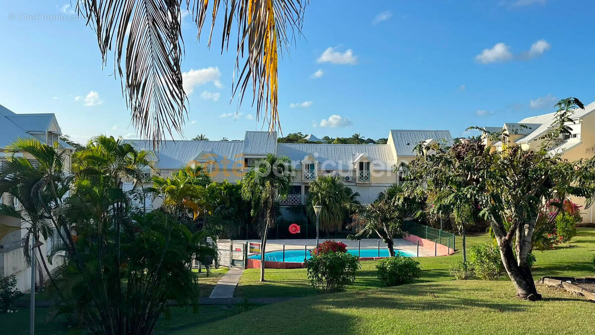 Appartement à LE GOSIER