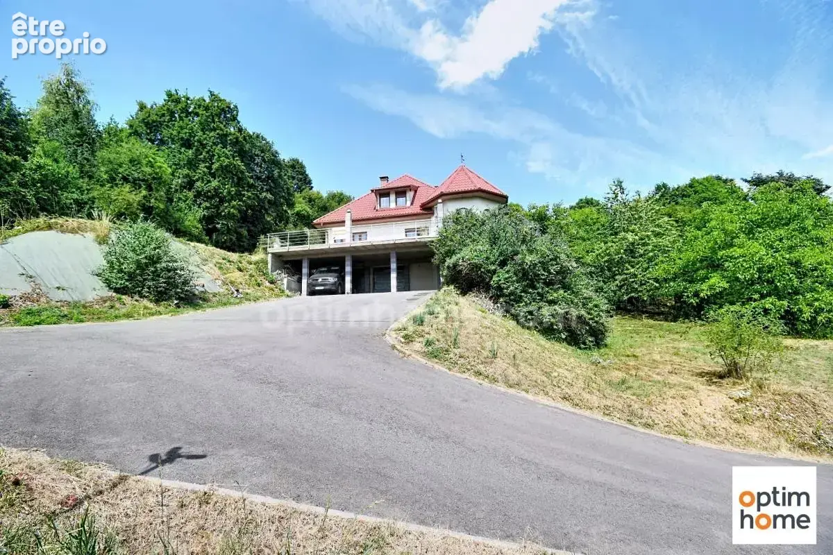 Tres belle maison individuelle - 4 chambres - 2 salles de bain - 2 garages - terrain de 25 ares - photo 10