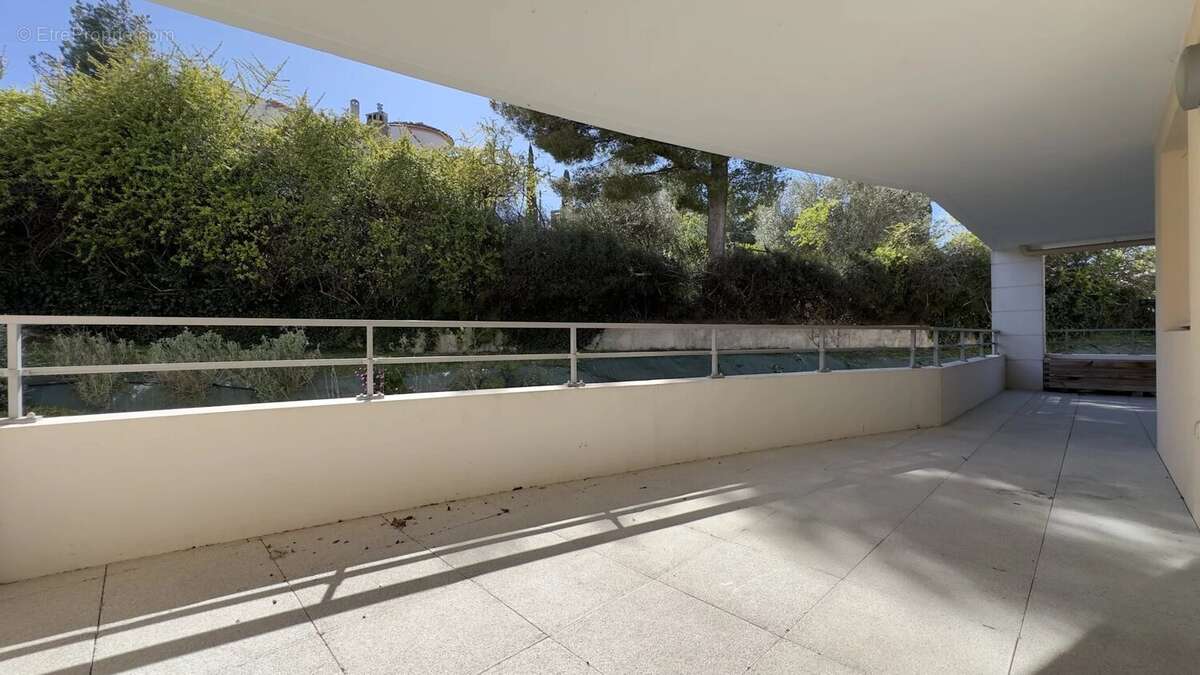Appartement à MARSEILLE-13E