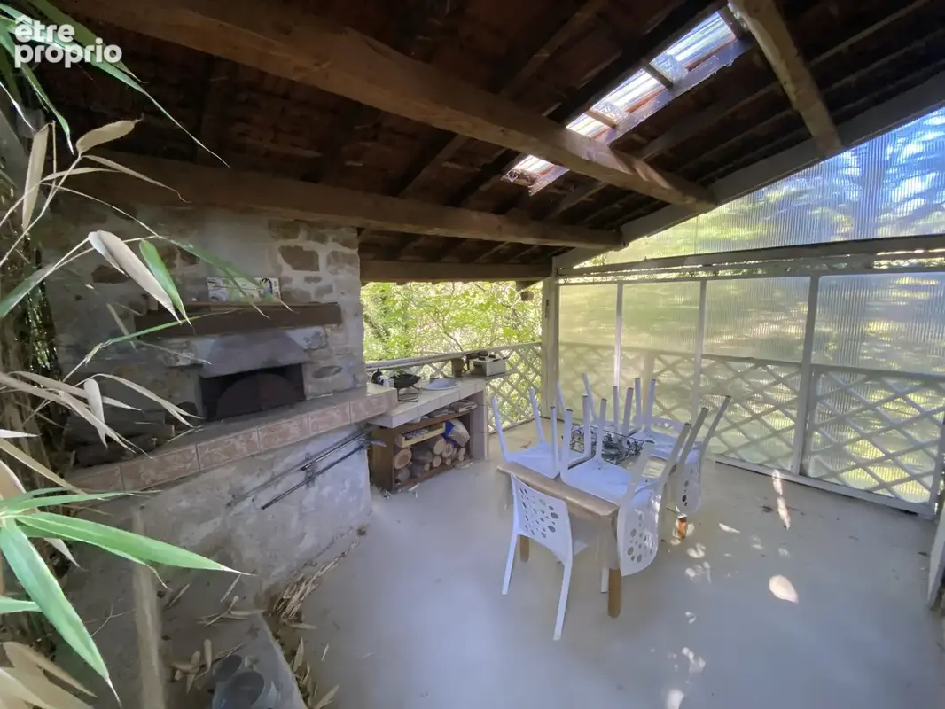 Sur les hauteurs d'Annonay, coquette maison en pierres avec vue et espace piscine. - photo 9