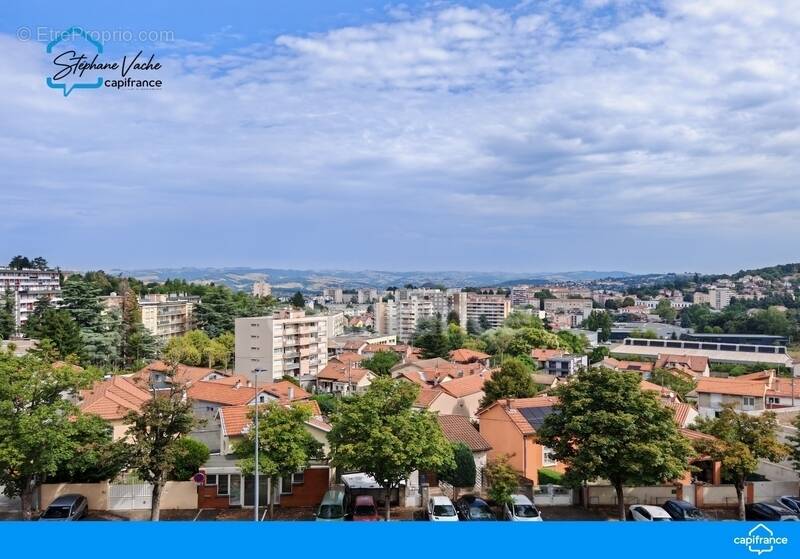 Appartement à SAINT-ETIENNE