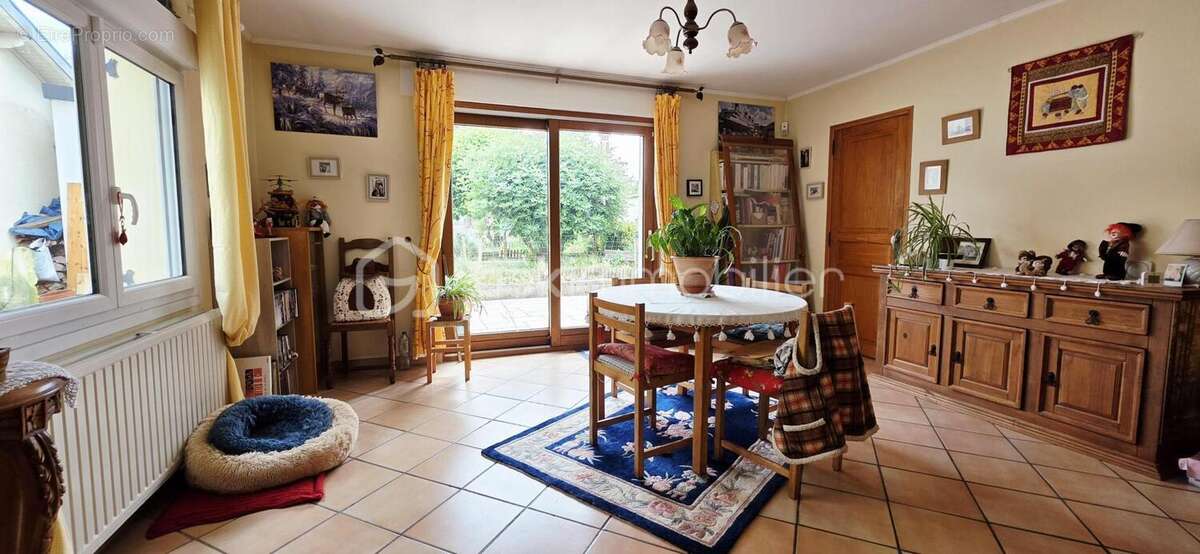 A vendre, en exclusivité à Cagny métropole sud-est, 1h10 de Paris, maison de 2 chambres et un bureau avec dépendance habitable e - photo 3