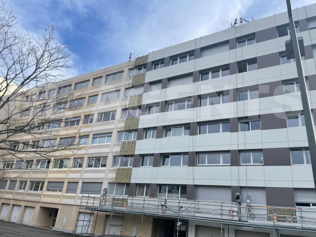 21 - Appartement à FERNEY-VOLTAIRE