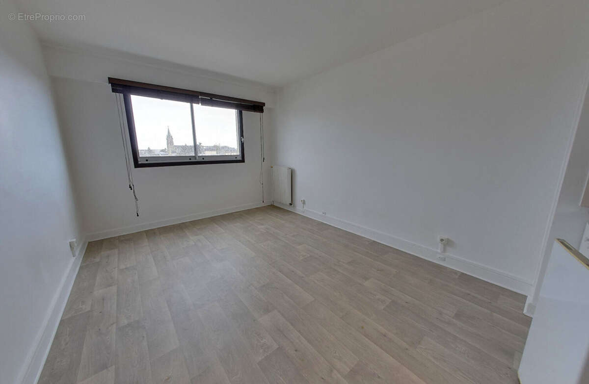 Appartement à RAMBOUILLET