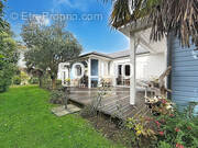 Maison à SAINT-PIERRE-LANGERS