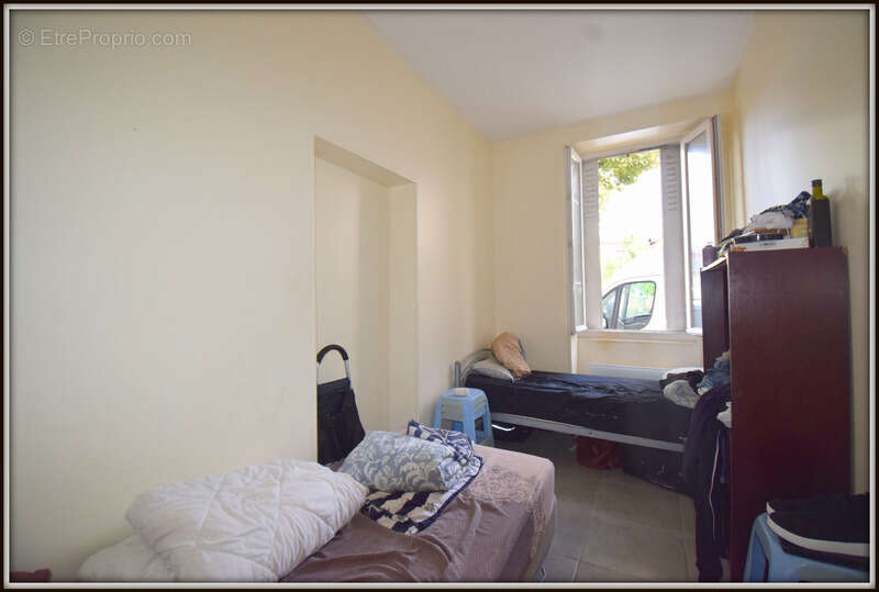 Appartement à AUBERVILLIERS
