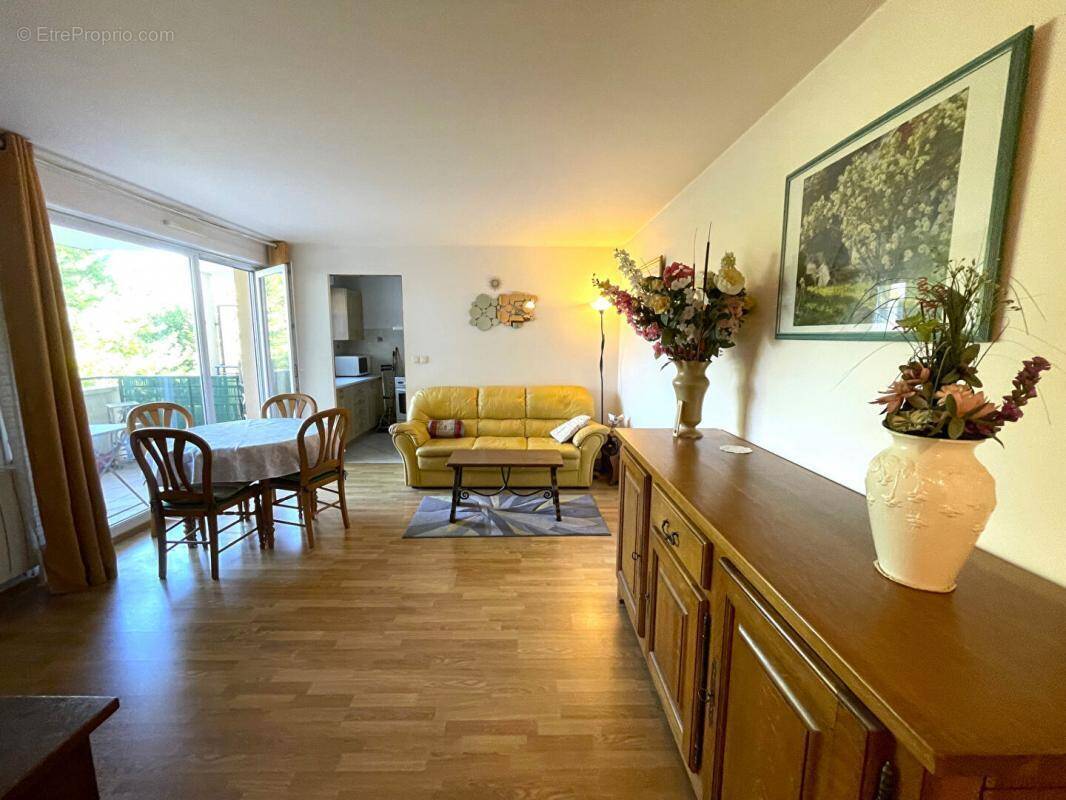 Appartement à L'ISLE-ADAM