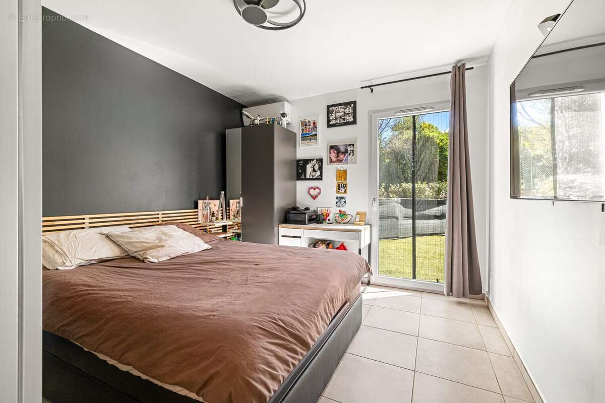 Appartement 63 m² à Saint-Laurent-Du-Var  - photo 9
