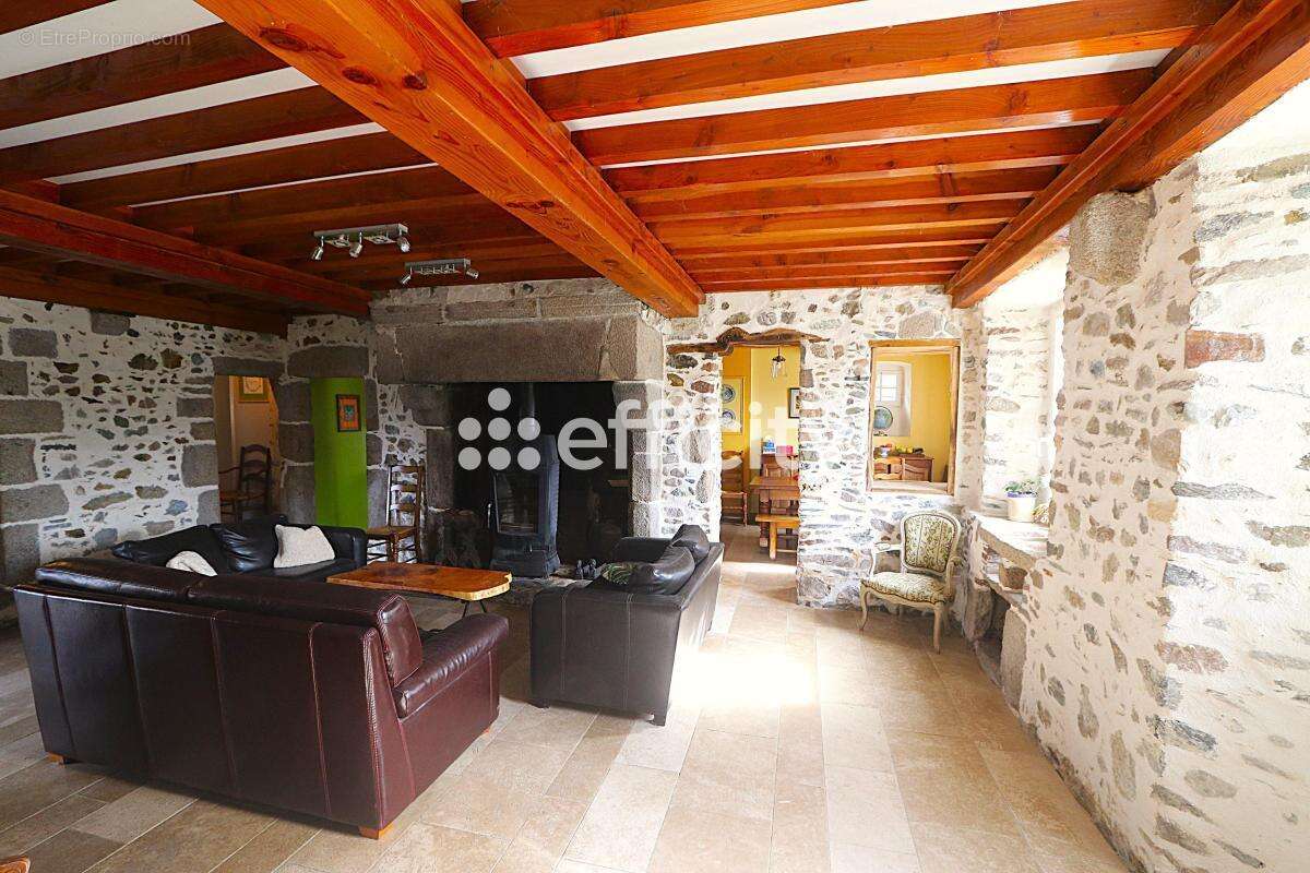 Maison 450 m² à Blainville-Sur-Mer  - photo 3