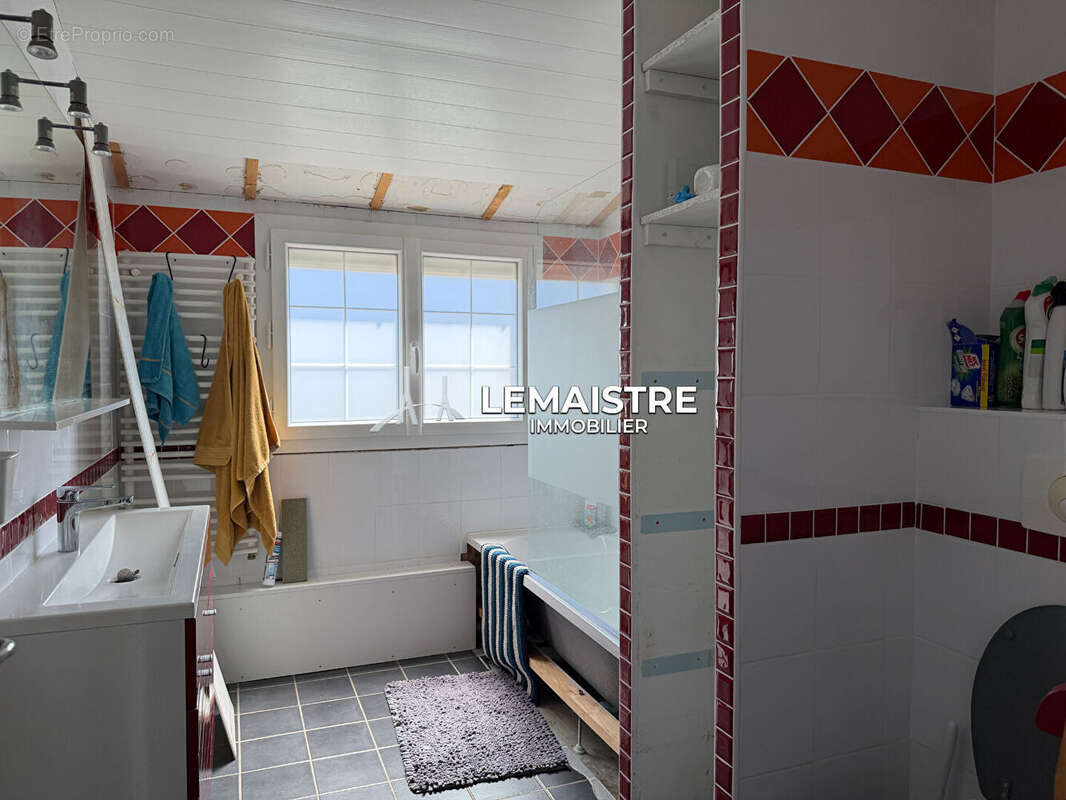 Maison à BORDEAUX-SAINT-CLAIR