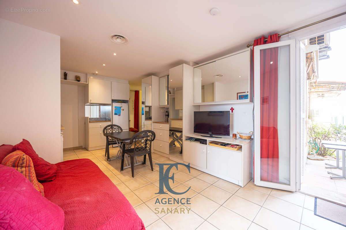 Appartement à SANARY-SUR-MER