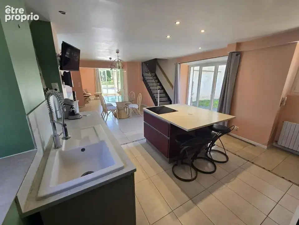 Maison 7 pièces 172 m² à vendre à Eymeux (26730) - photo 4