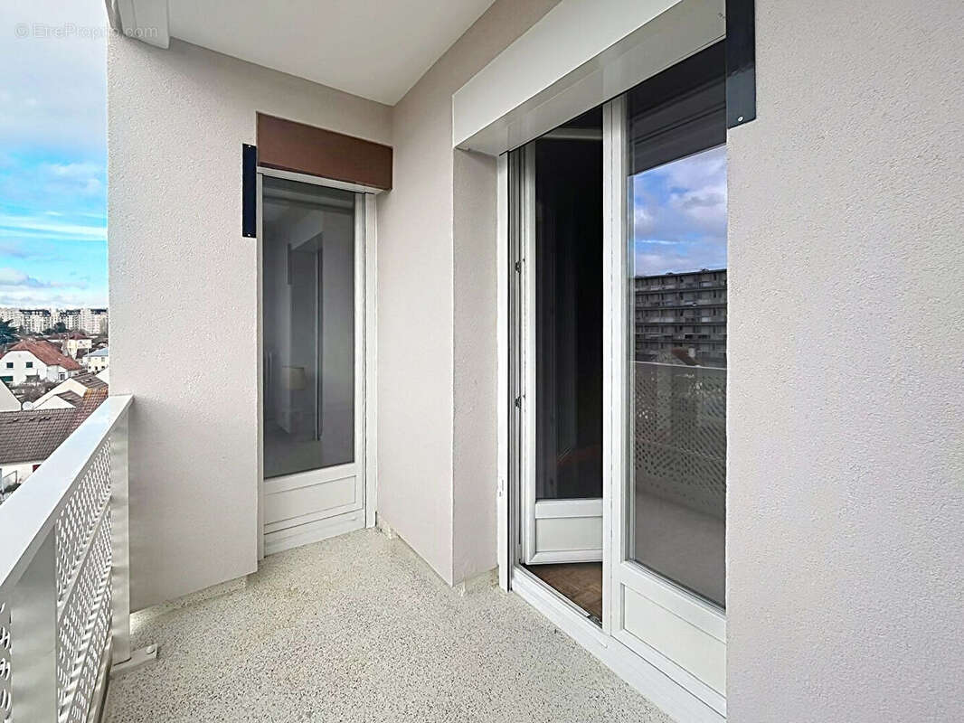 Appartement à MELUN