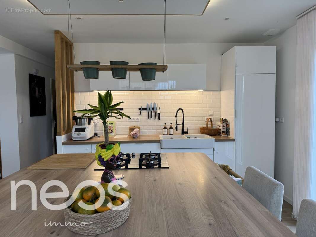 Maison à MEZIERES-EN-VEXIN