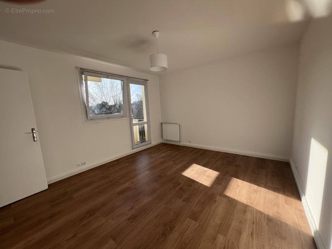 Appartement à VILLEJUIF