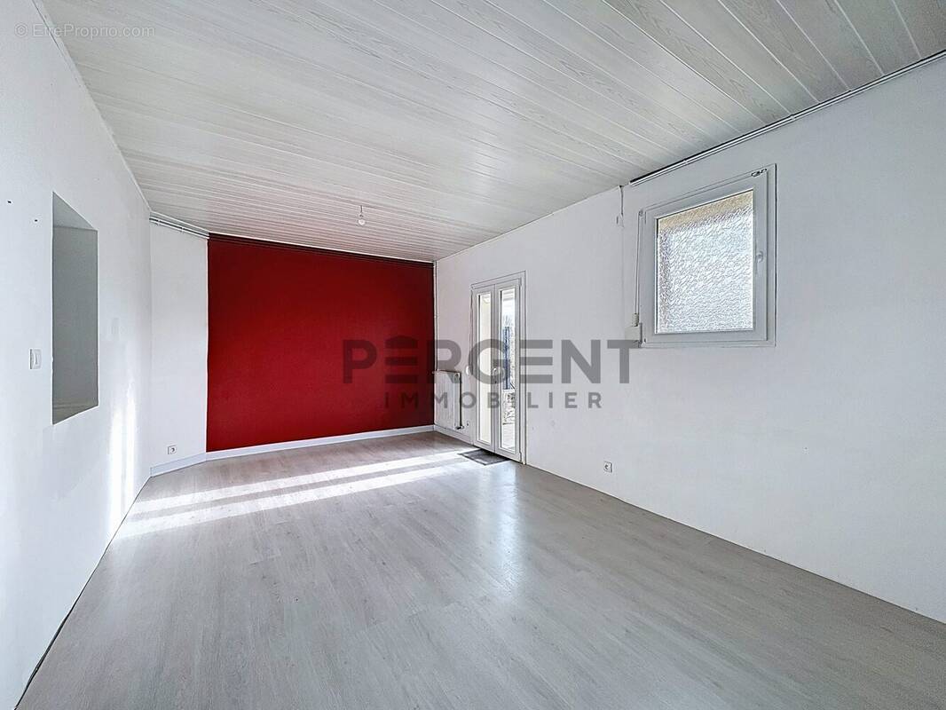 Maison à CHARLEVILLE-MEZIERES