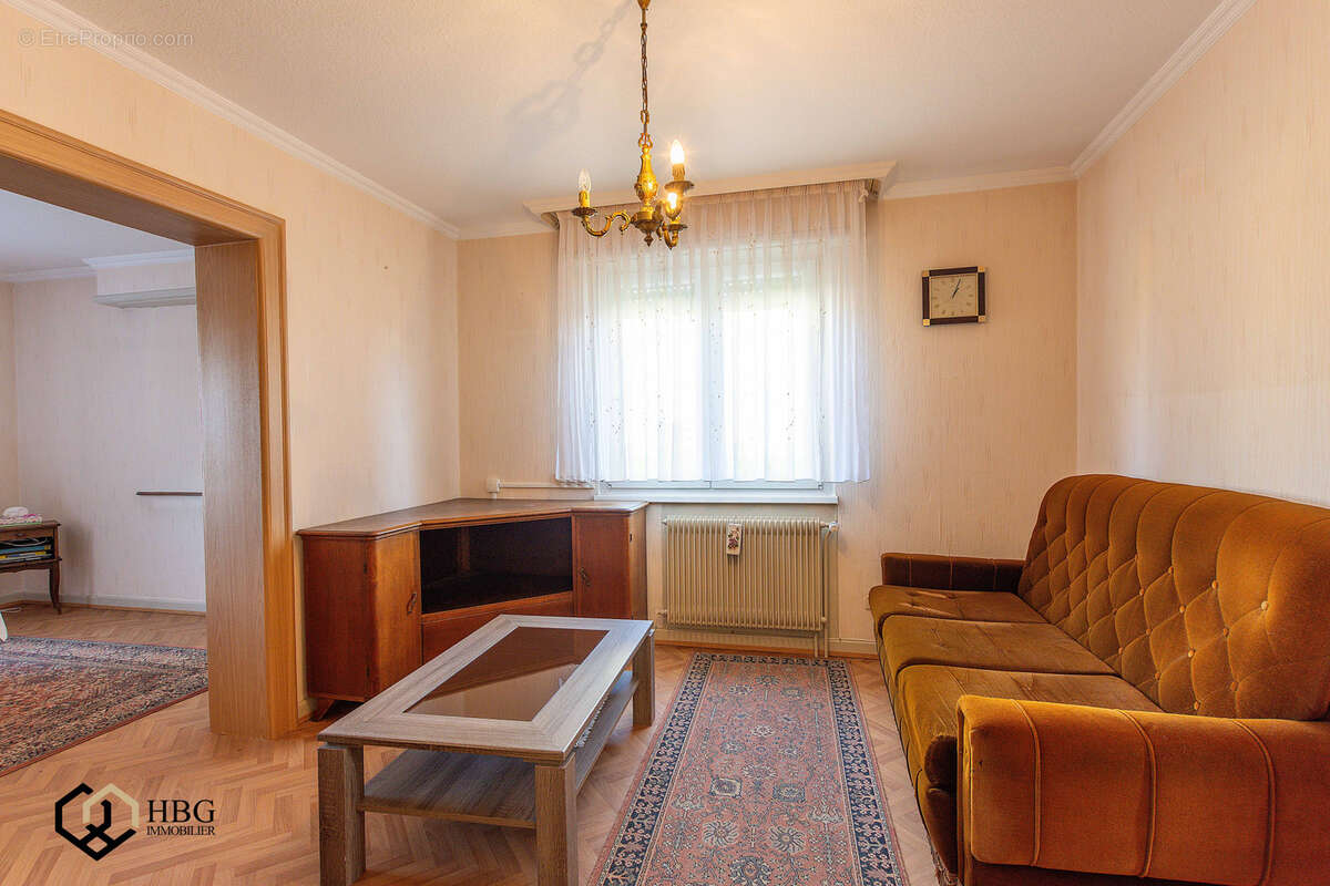 Maison à OBERHOFFEN-SUR-MODER