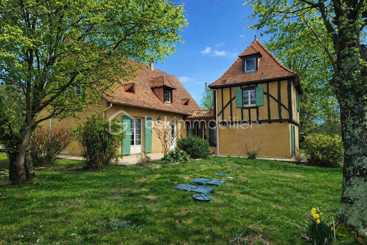 Maison à MONBAZILLAC