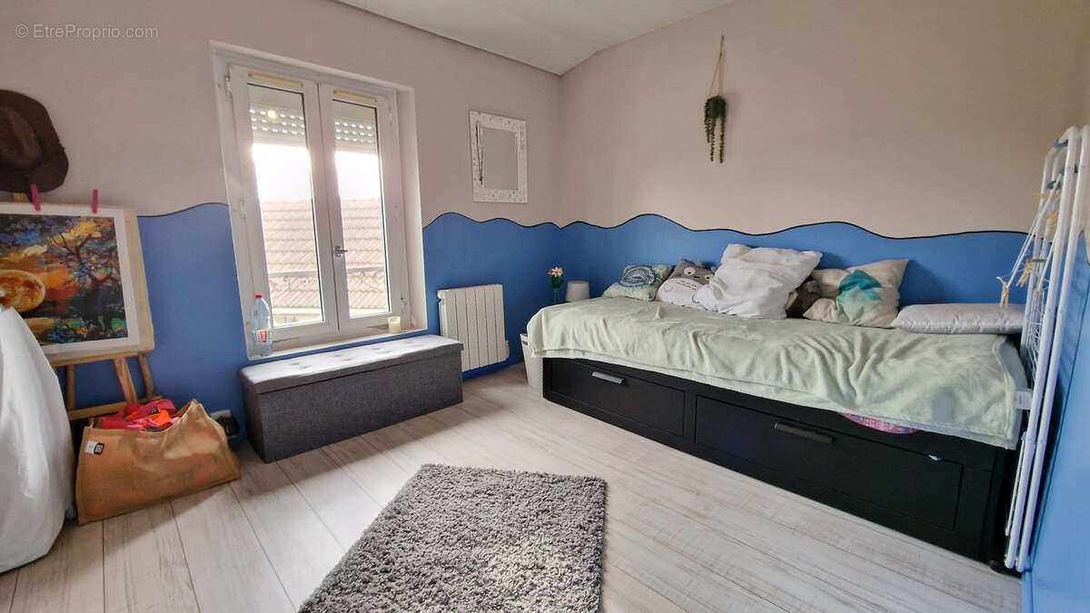 Appartement à LOUVRES