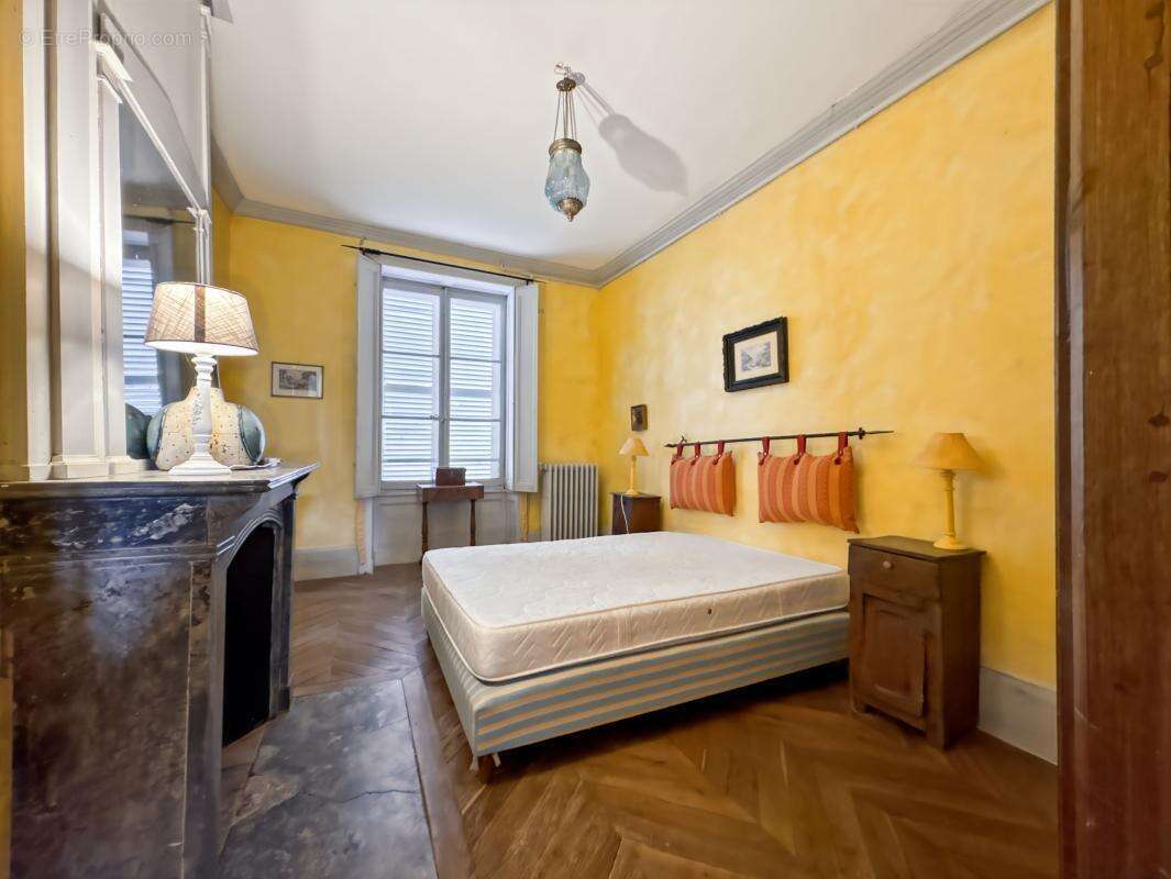 Maison à SAINT-JEAN-FROIDMENTEL