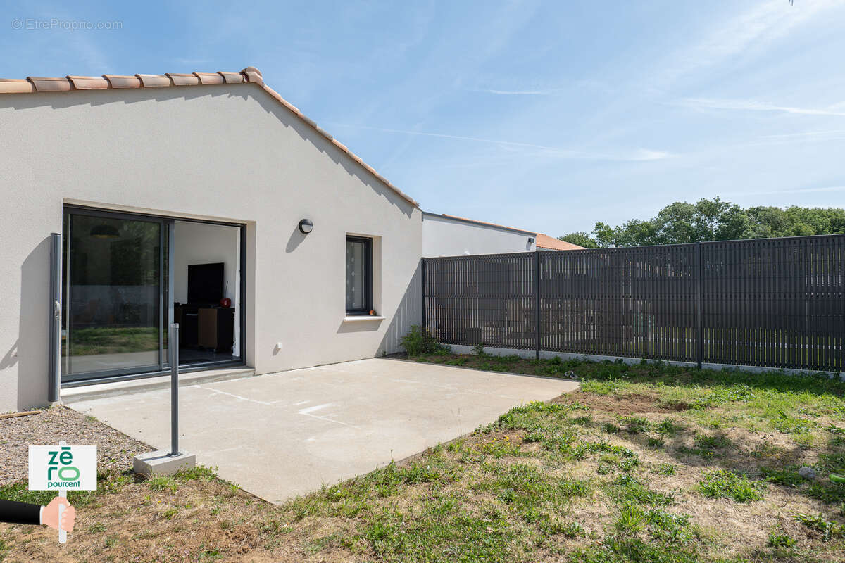 Maison à ANGLES