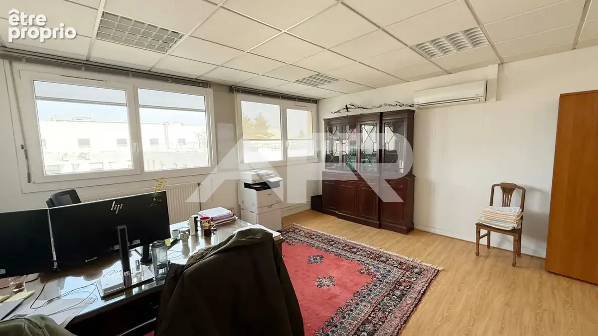 Bureau au coeur de l'Europe - photo 8