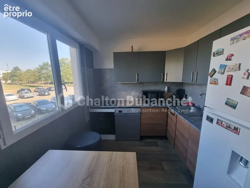Roanne, Appartement de 75.40 m² - photo 2