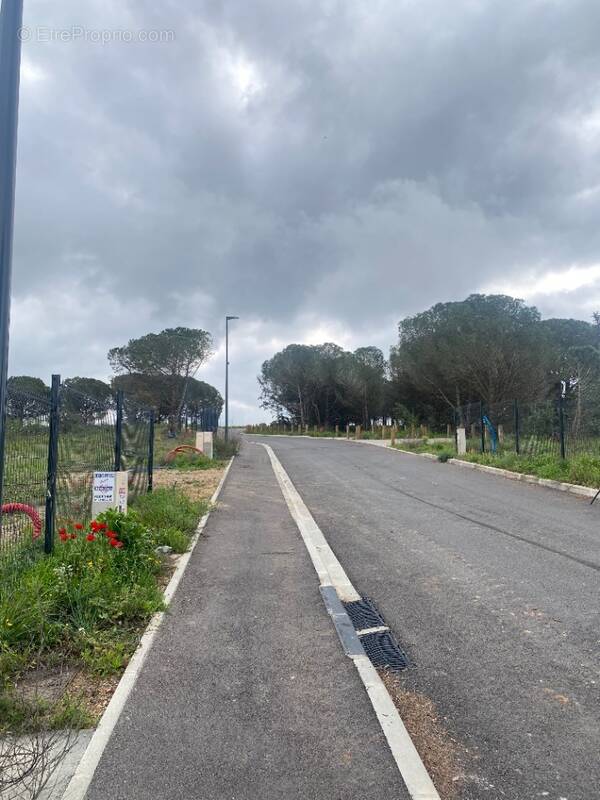 Terrain à MARCORIGNAN