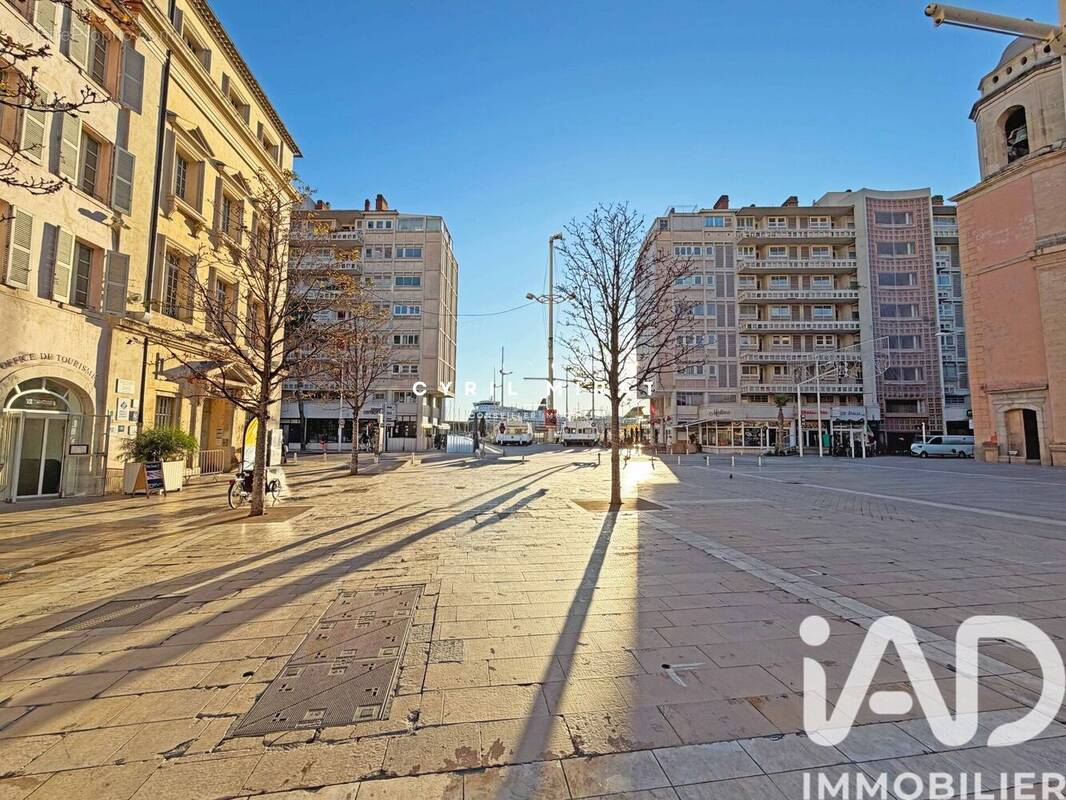 Photo 1 - Appartement à TOULON