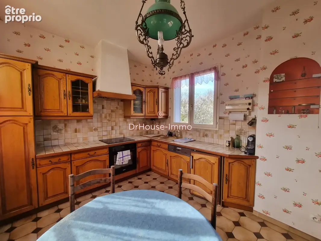 Maison 6 pièces 108 m² à vendre à Gy-Les-Nonains (45220) - photo 2