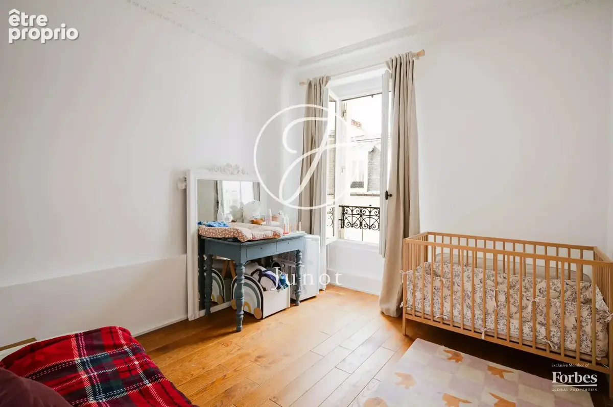 Paris 16e - JASMIN / AUTEUIL - Appartement - 5 pièces - 136,36m² Carrez - 3 chambres - photo 19