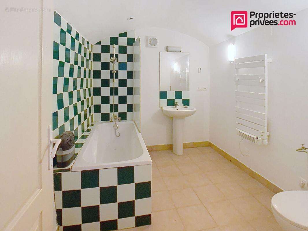 Appartement à GANGES