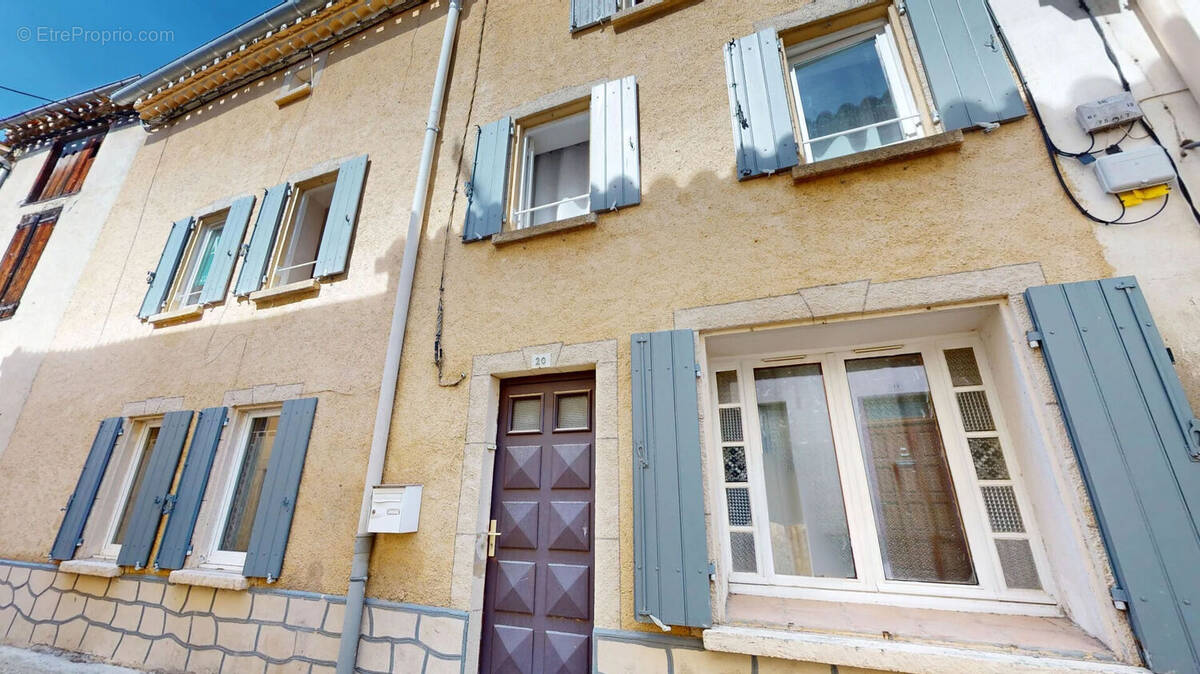 Maison à SAINT-HILAIRE