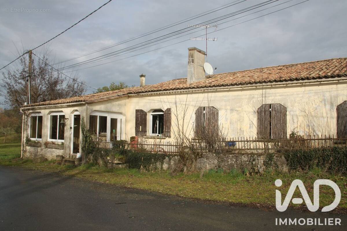 Photo 1 - Maison à MONSEGUR